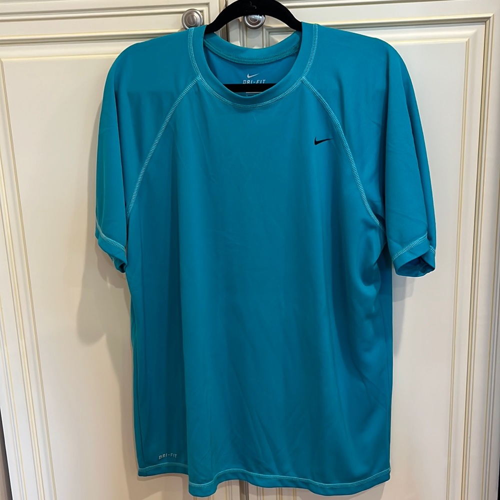 Nike Dri fit tee (Men)